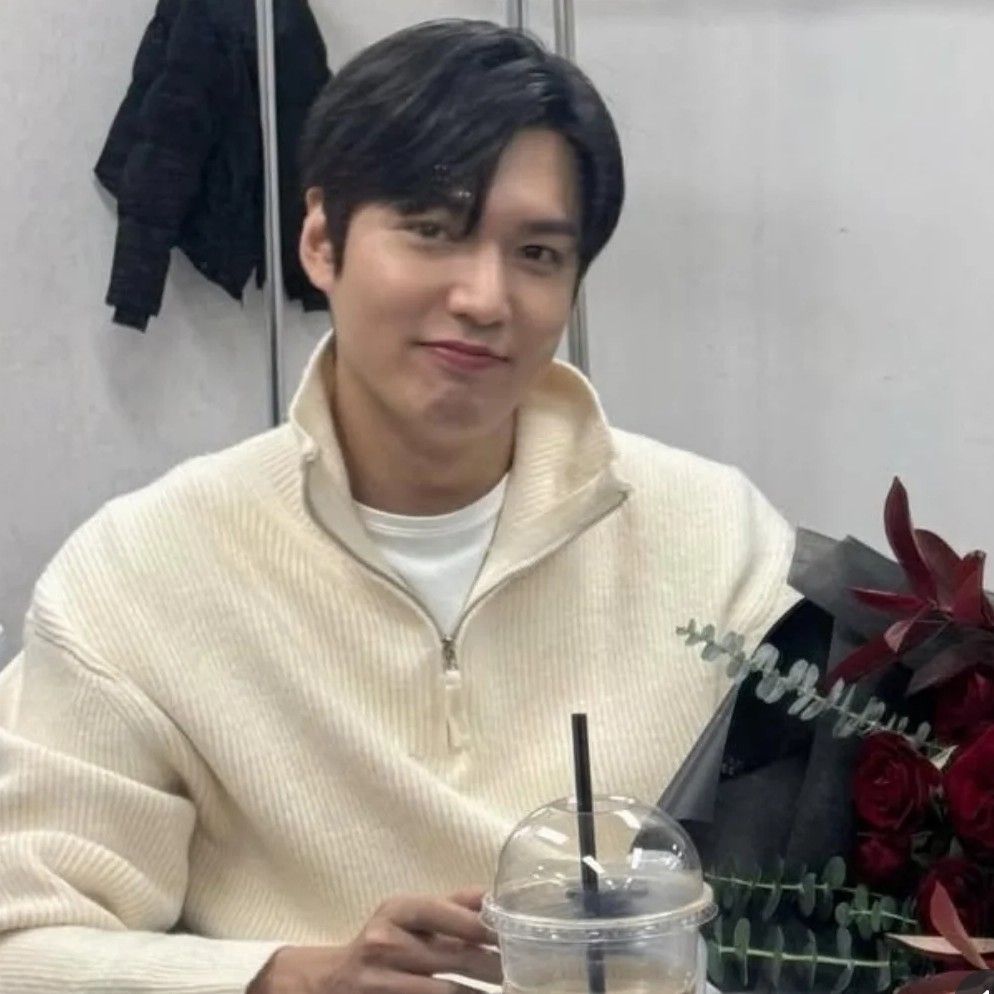 A moment captured by a fan of Lee Minho