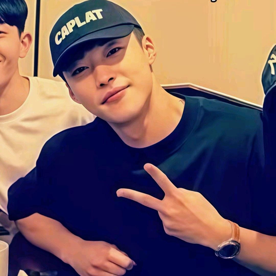 Recent activity shot of Woo Dohwan