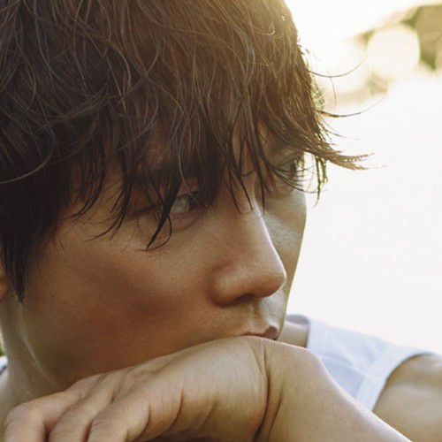 Recent activity shot of Ji Sung