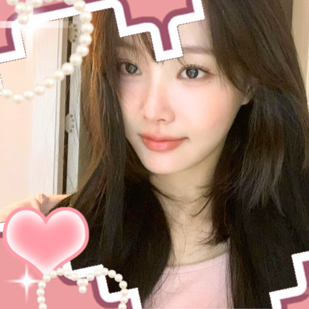 Latest photo of Yeonwoo