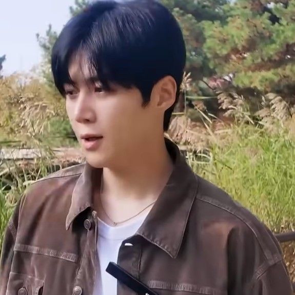 Latest photo of Kim Seonho