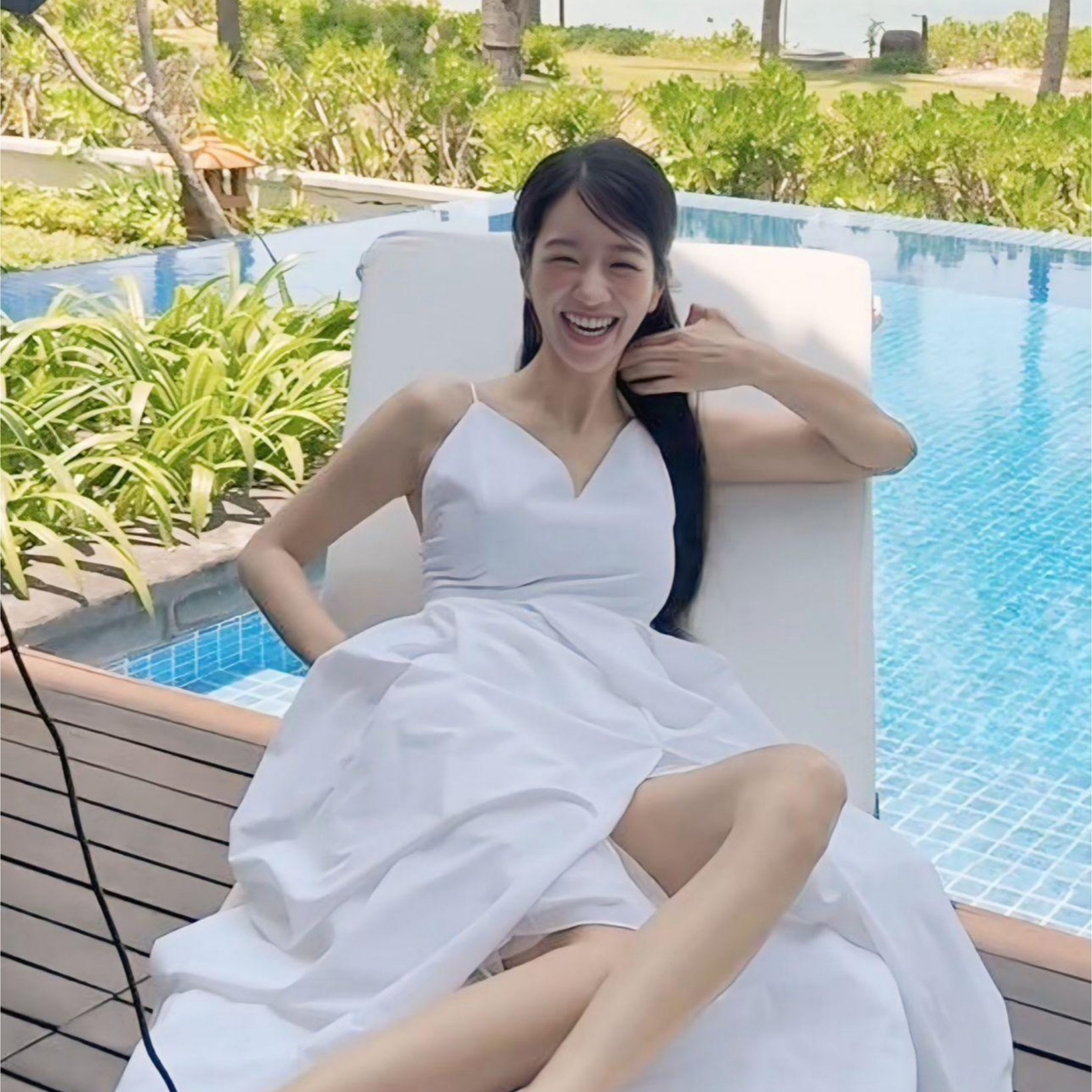 Latest photo of Seo Yeaji