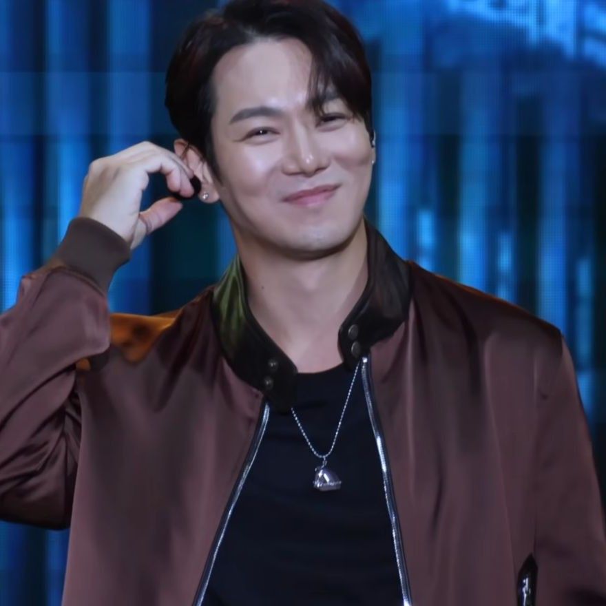 Recent activity shot of Hwanhee
