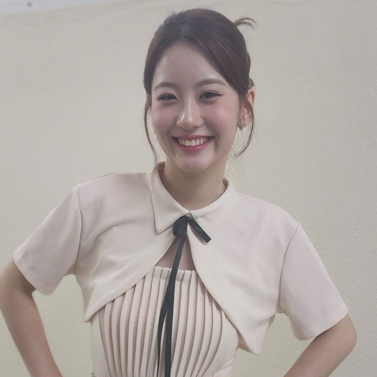 A moment captured by a fan of Oh Yujin