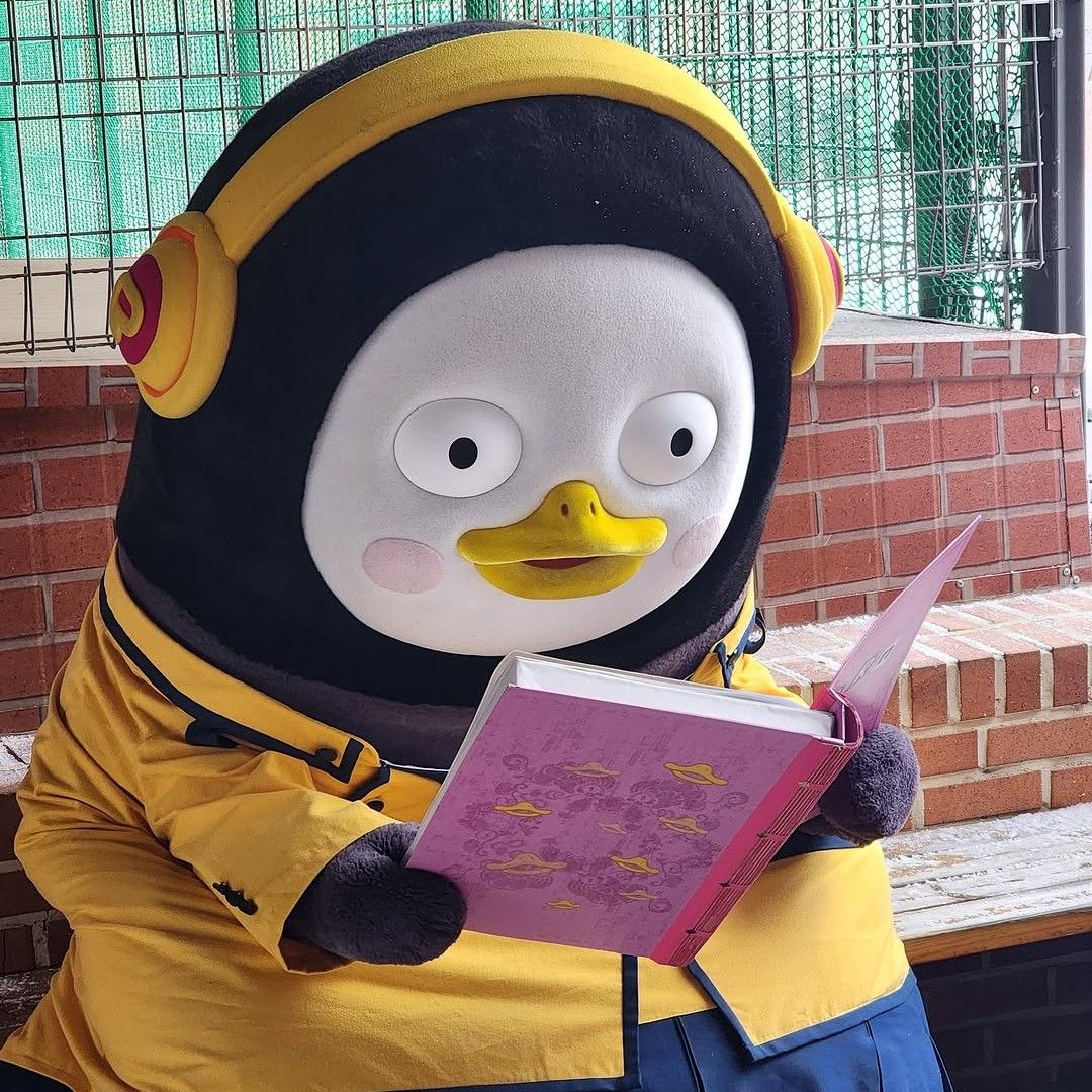 ペンスの最近の活動ショット