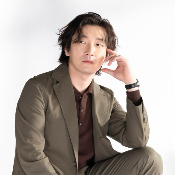 Recent activity shot of Cho Seungwoo 