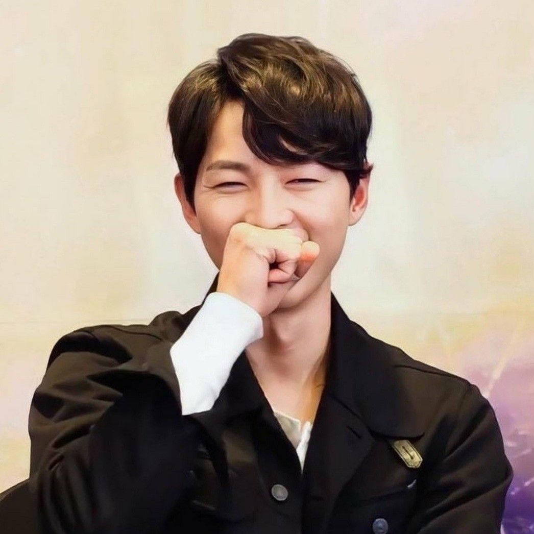 Behind-the-scenes cut of Song Joongki