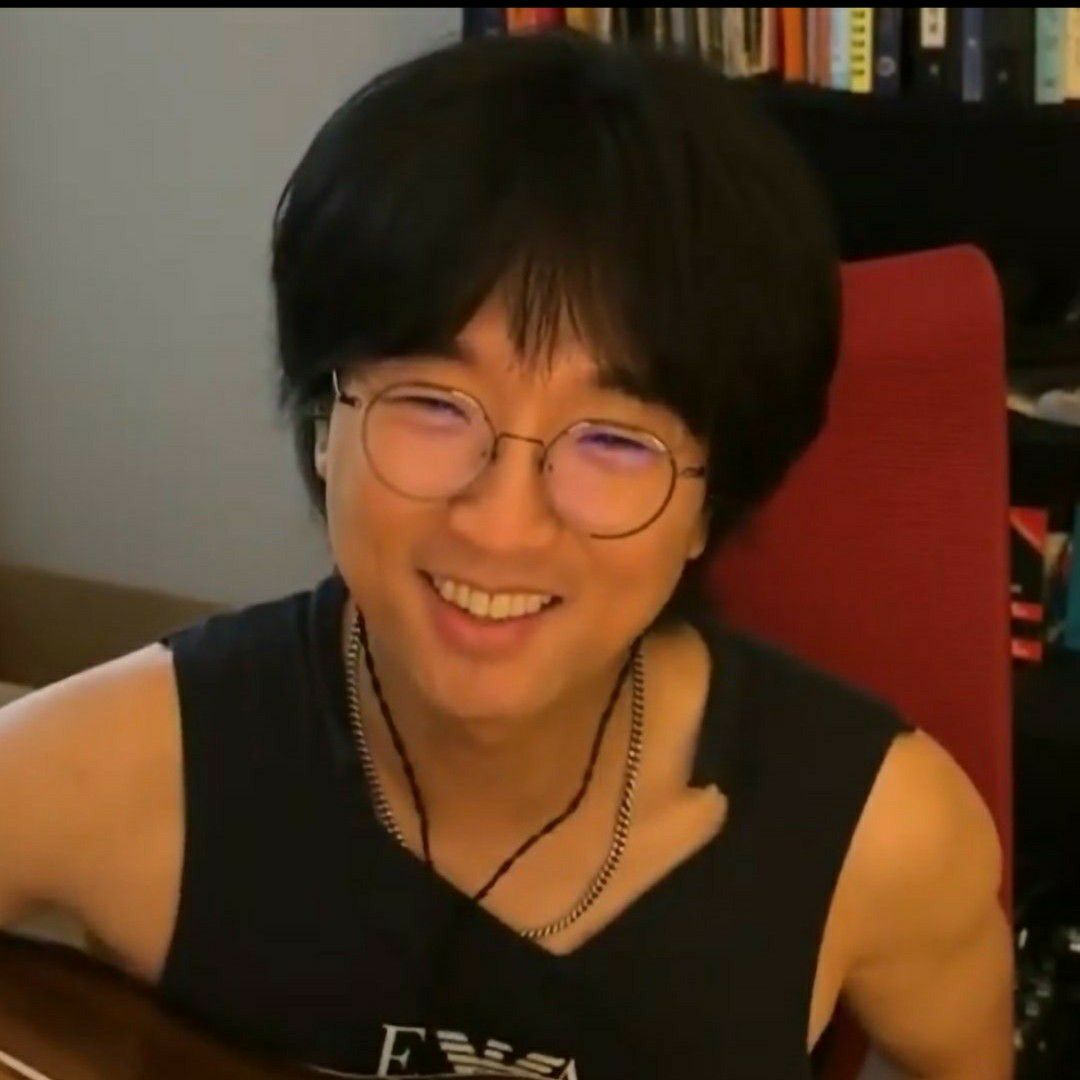 Latest photo of Bak Changgeun