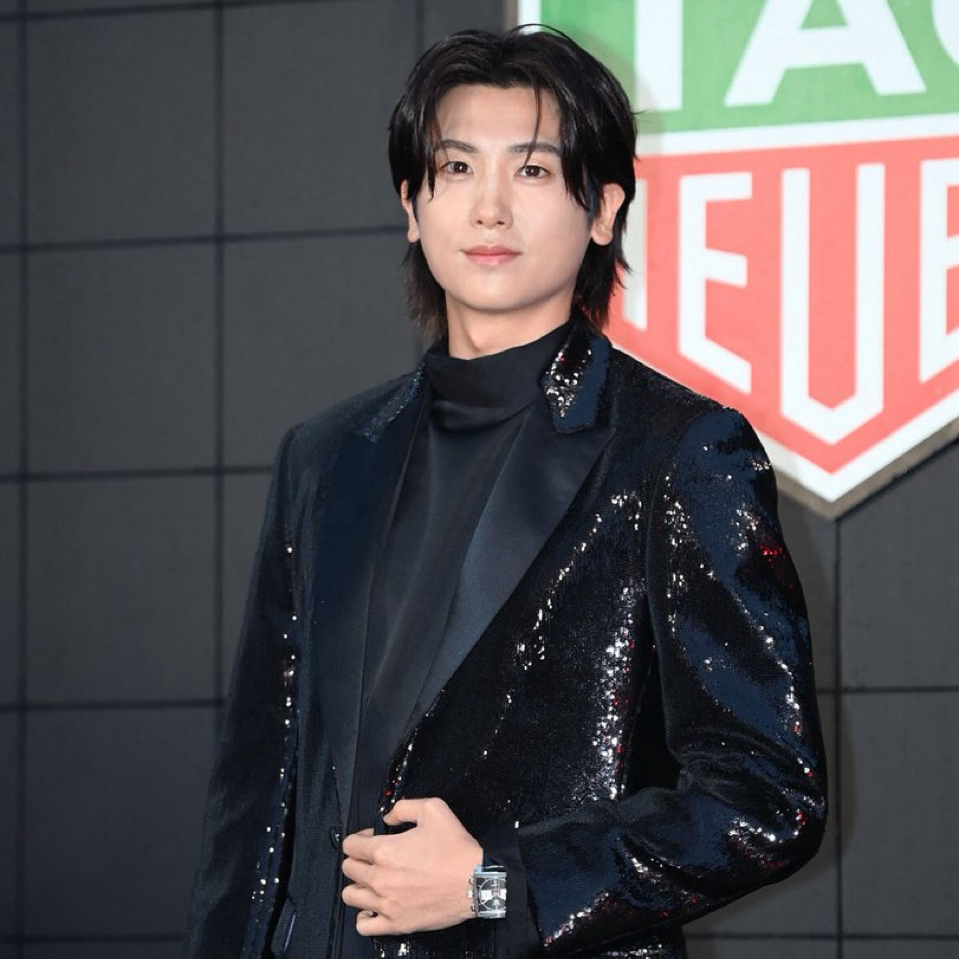 Latest photo of Park Hyungsik