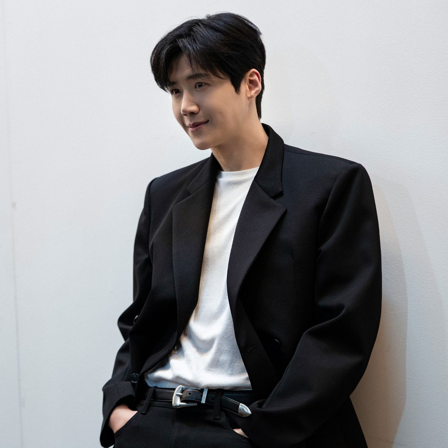 金宣虎的最新照片