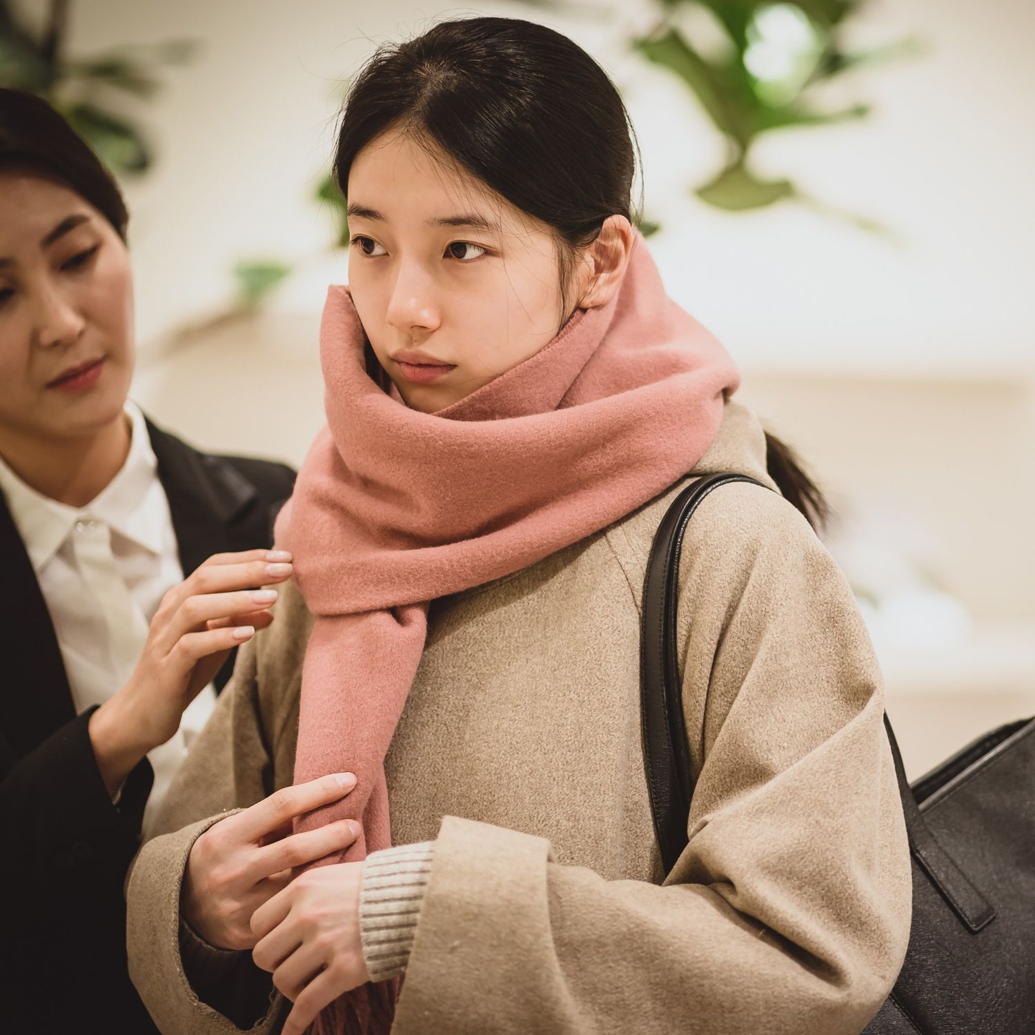 ペ・スジのビハインドカット