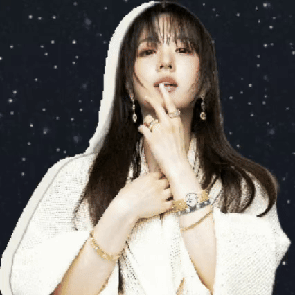 Recent activity shot of Park Boyoung