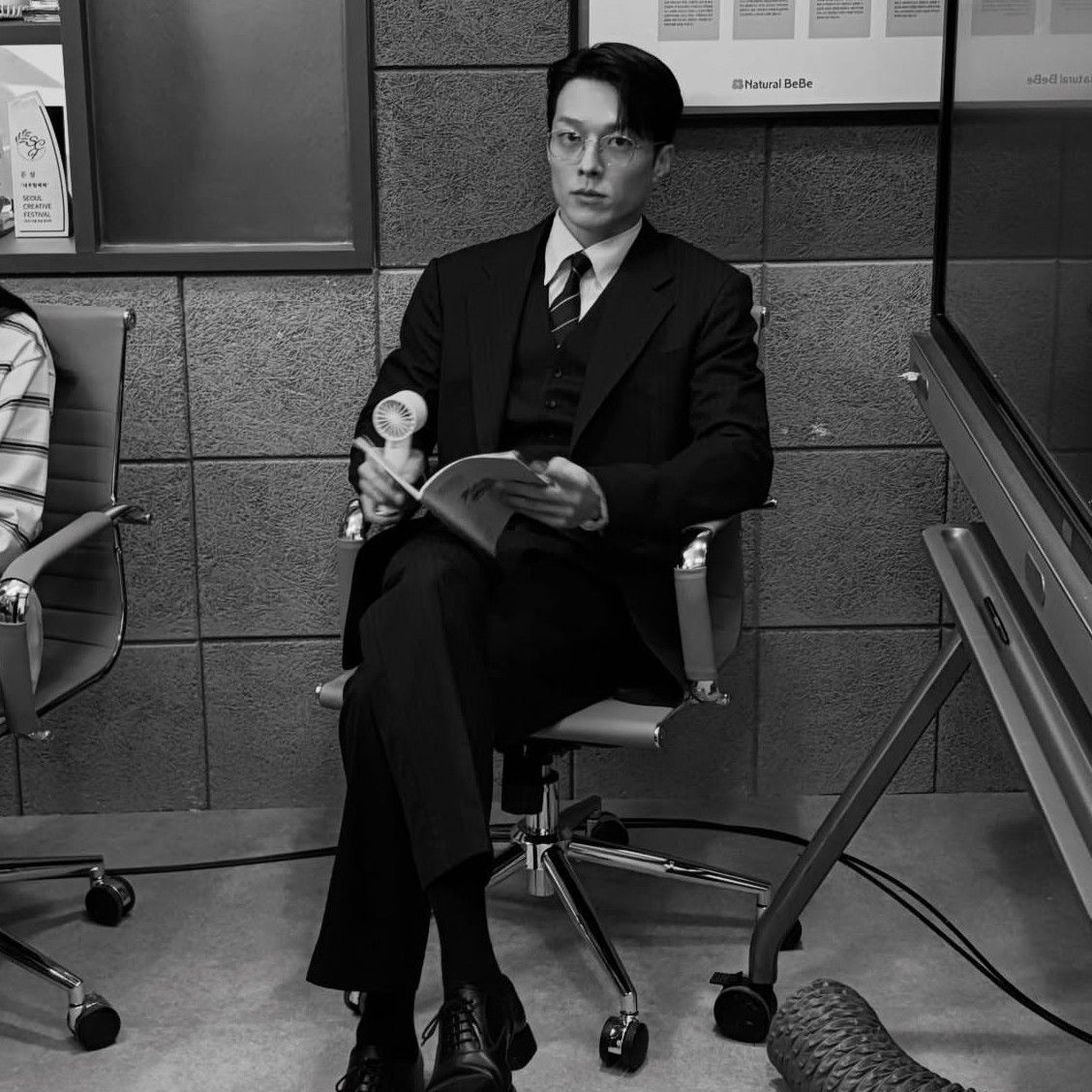 장기용의 비하인드 컷