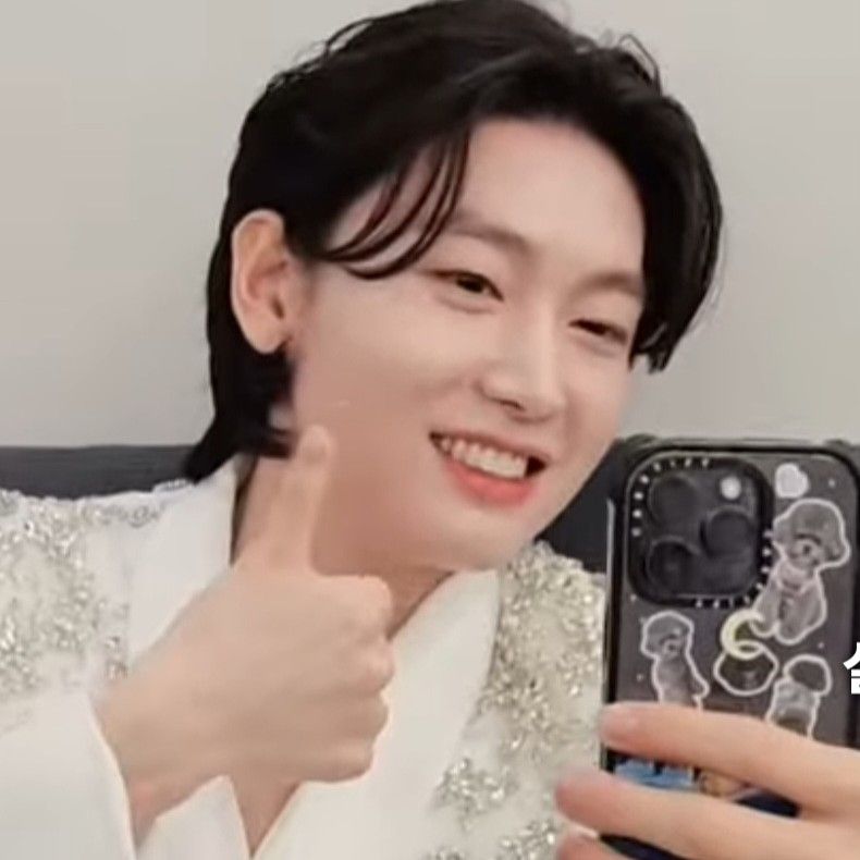 Behind-the-scenes cut of Kim Yongbin
