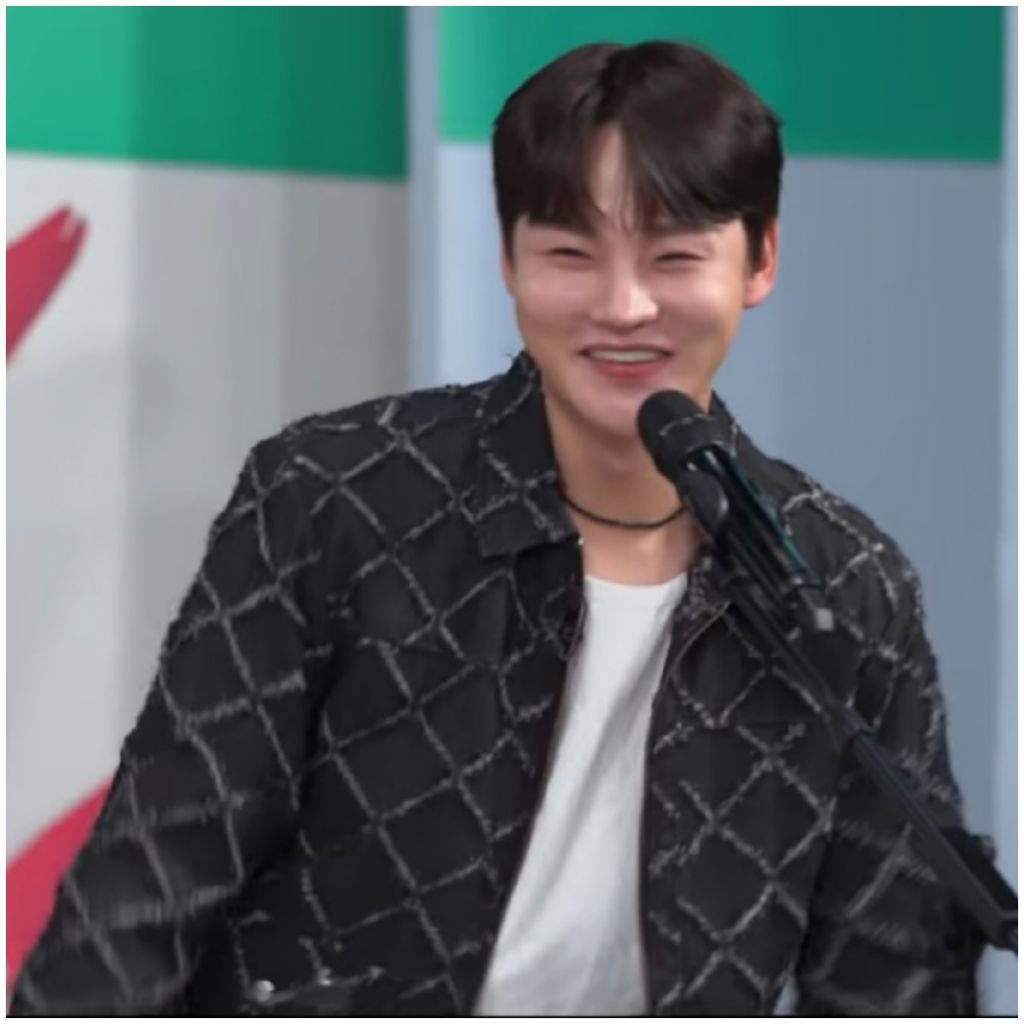 パク・ソジンのビハインドカット