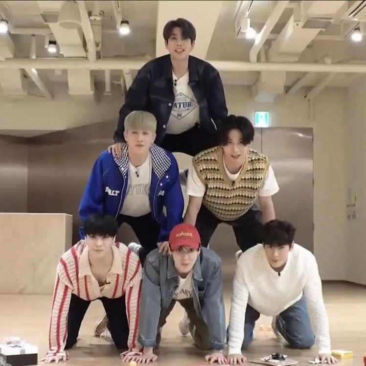 Latest photo of Cha Eunwoo