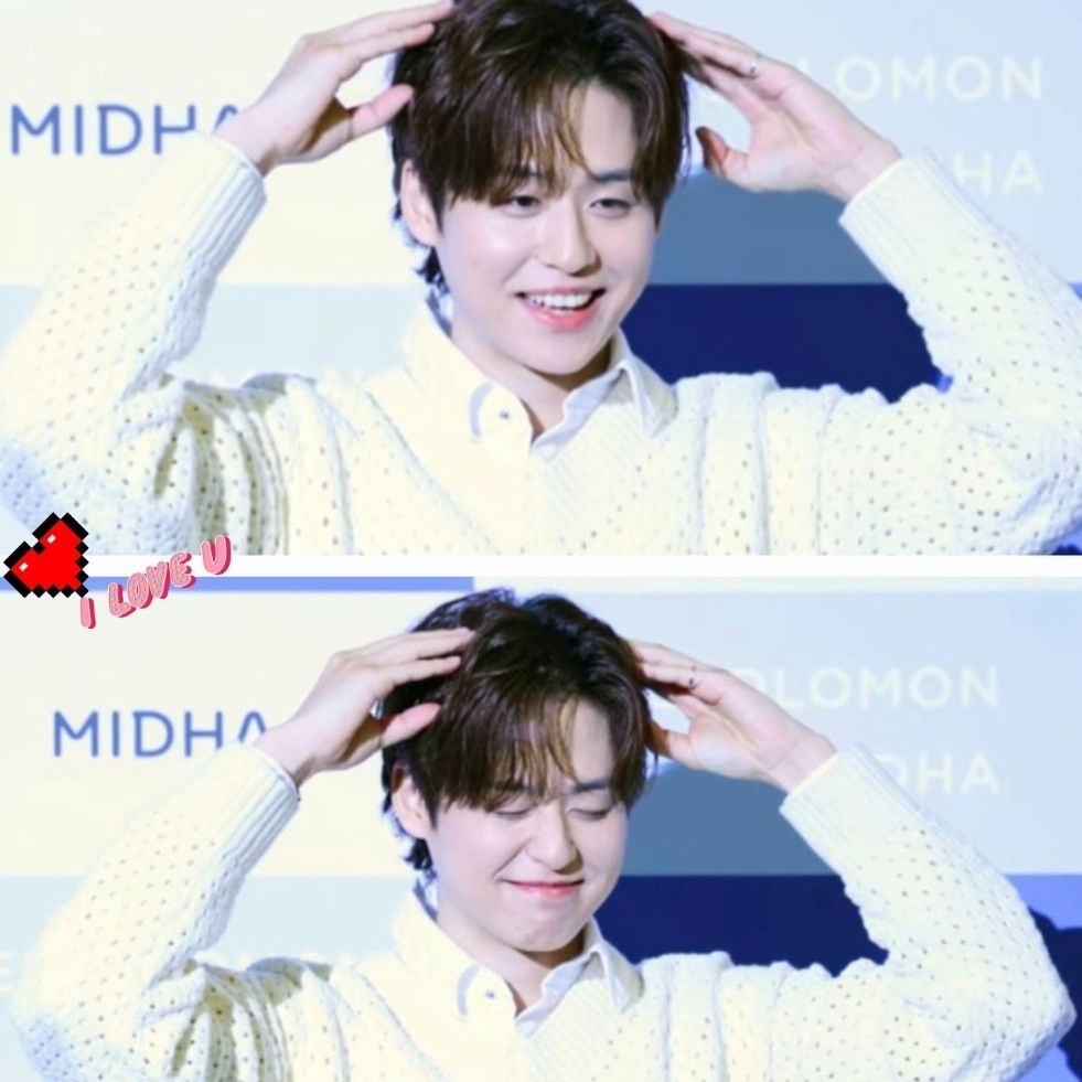 A moment captured by a fan of Lee Solomon