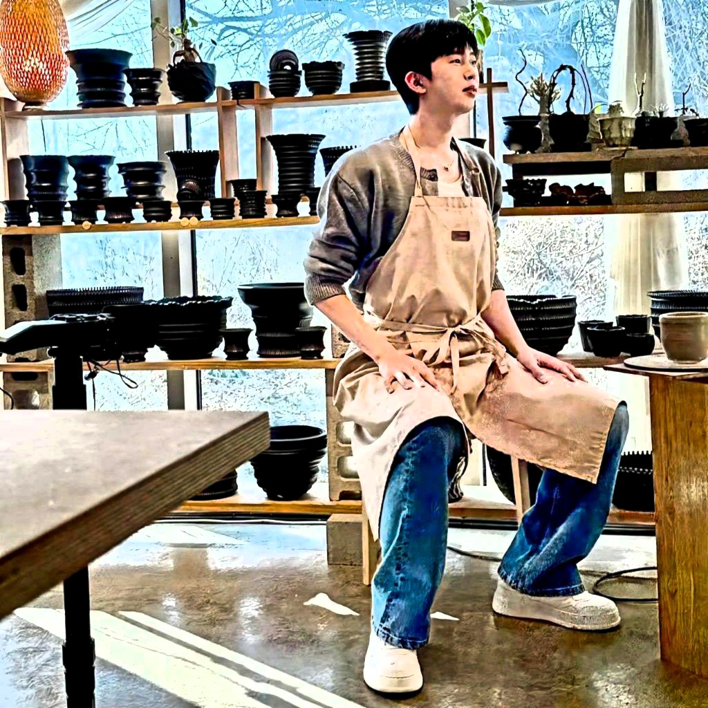 Recent activity shot of Lim Youngwoong