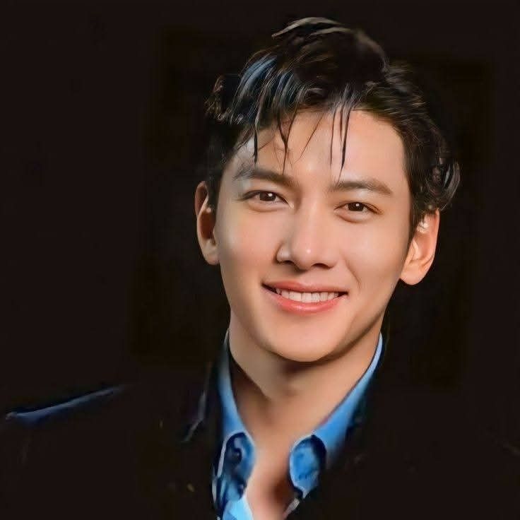 지창욱 최근 활동샷