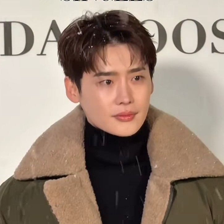 Momen yang diabadikan oleh penggemar Lee Jongsuk