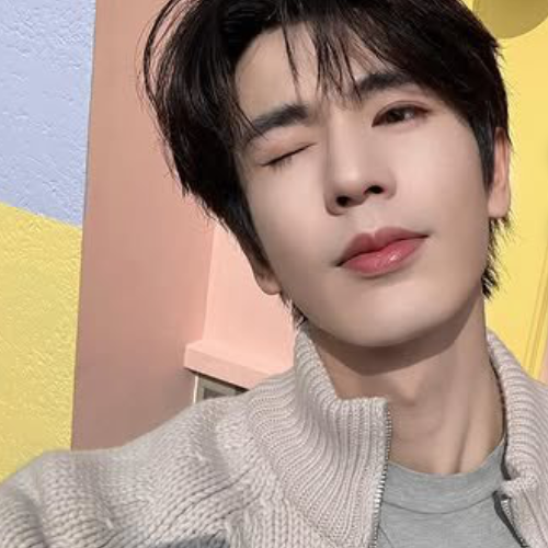 Recent activity shot of Zhang Linghe