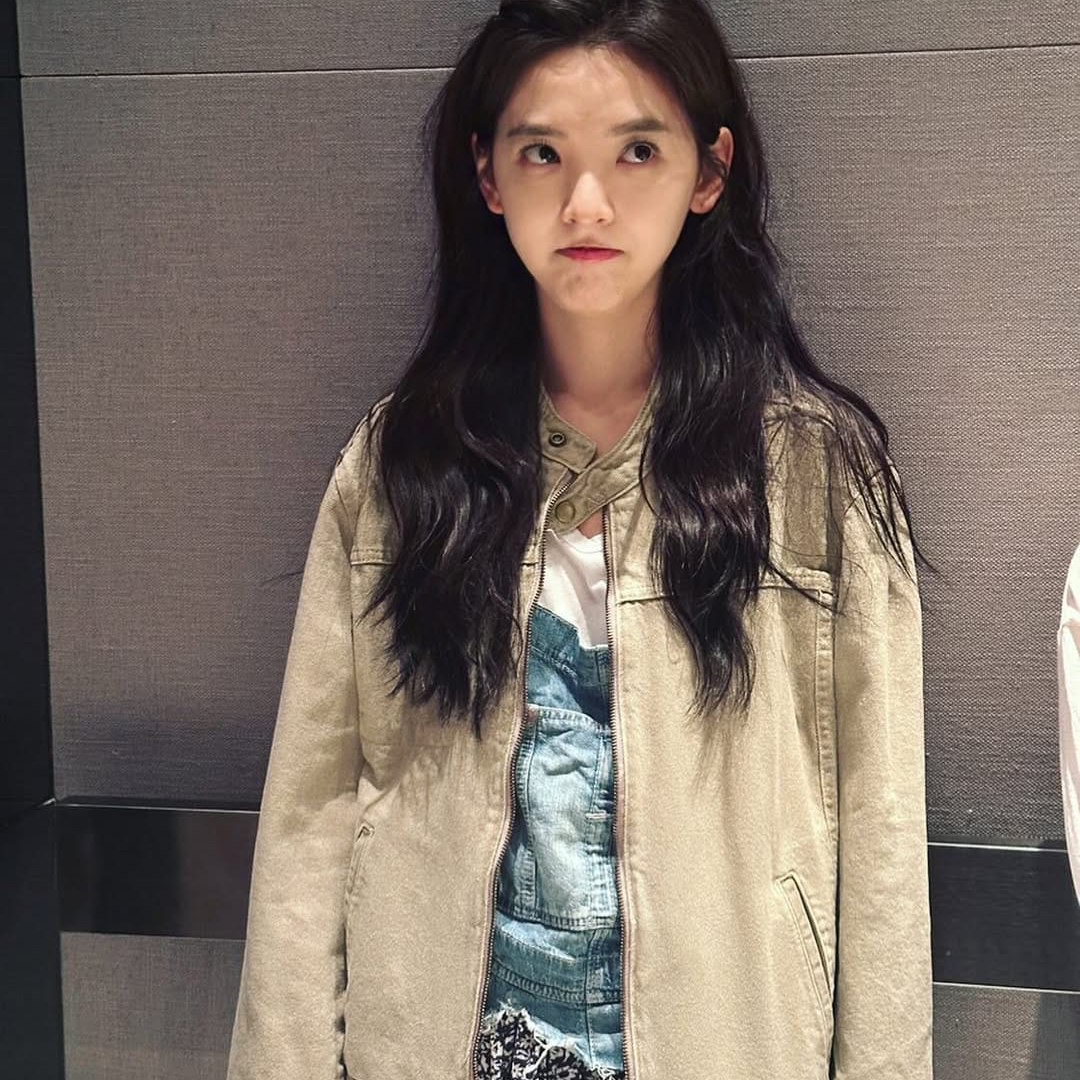 Recent activity shot of Zhang Ruonan