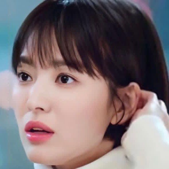 Recent activity shot of Song Hyekyo