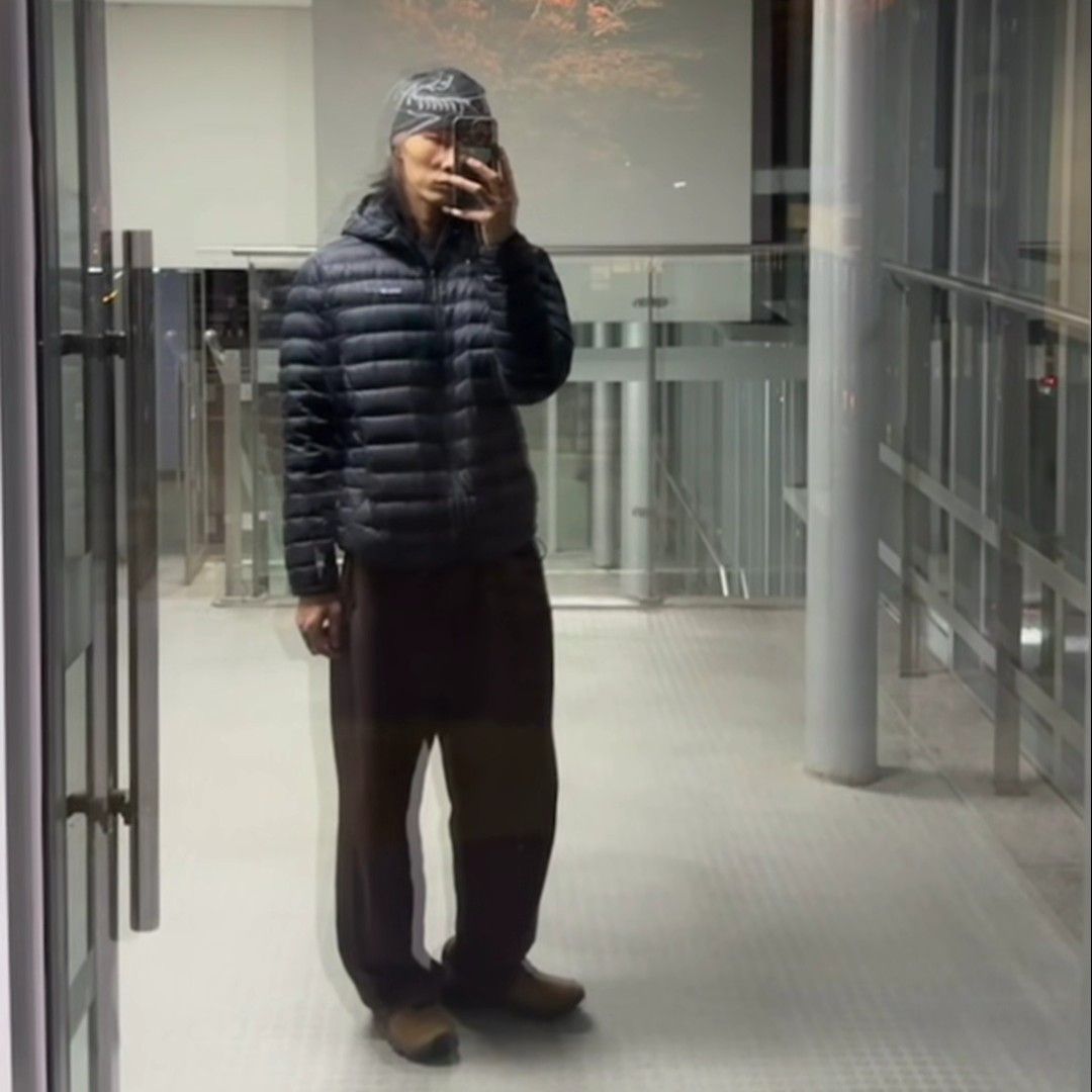 Behind-the-scenes cut of Ki Moogan