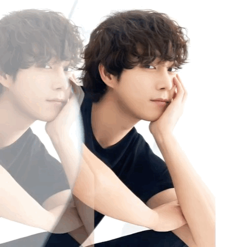 Behind-the-scenes cut of Kim Youngdae