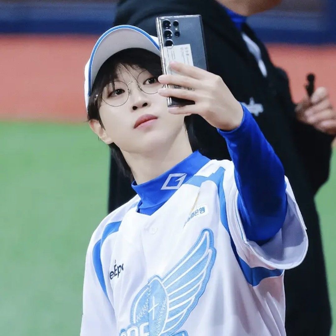 Behind-the-scenes cut of An Sunghoon