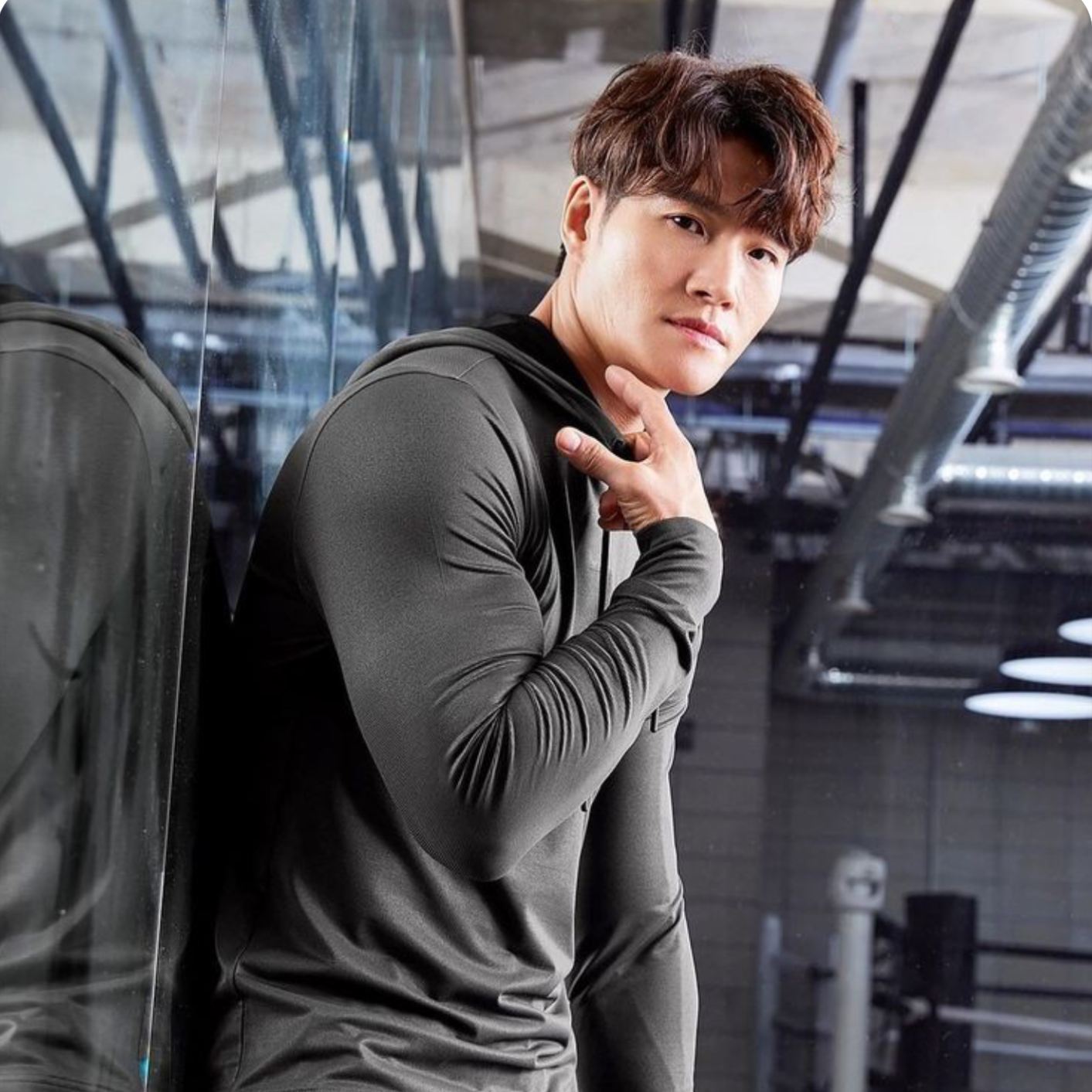 Behind-the-scenes cut of Kim Jongkook