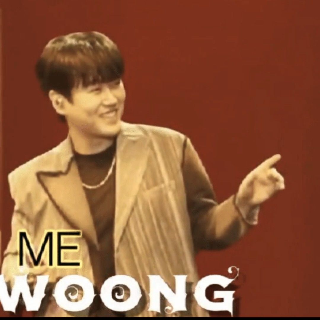 A moment captured by a fan of Hwang Youngwoong