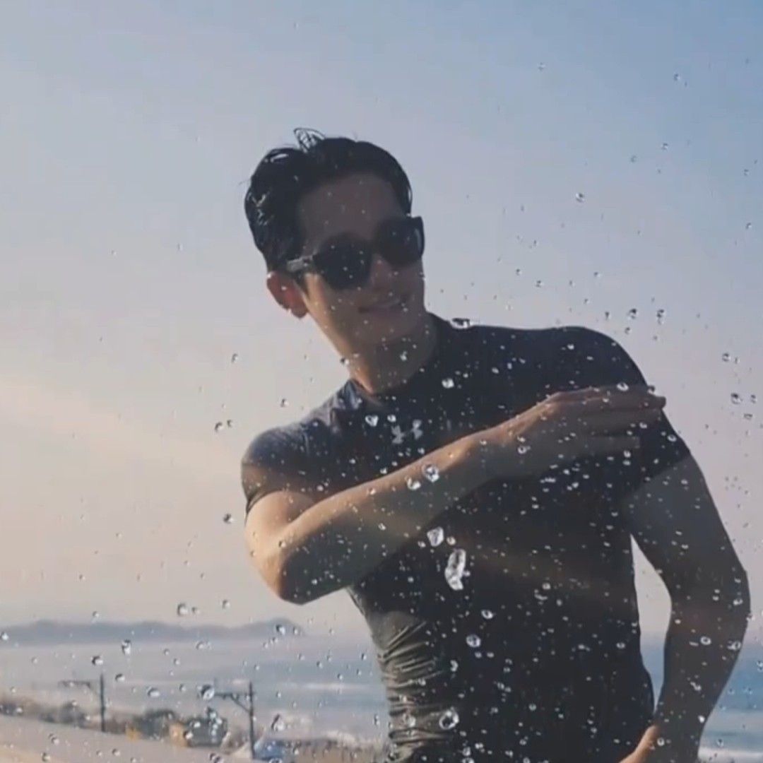 Latest photo of Park Sihoo