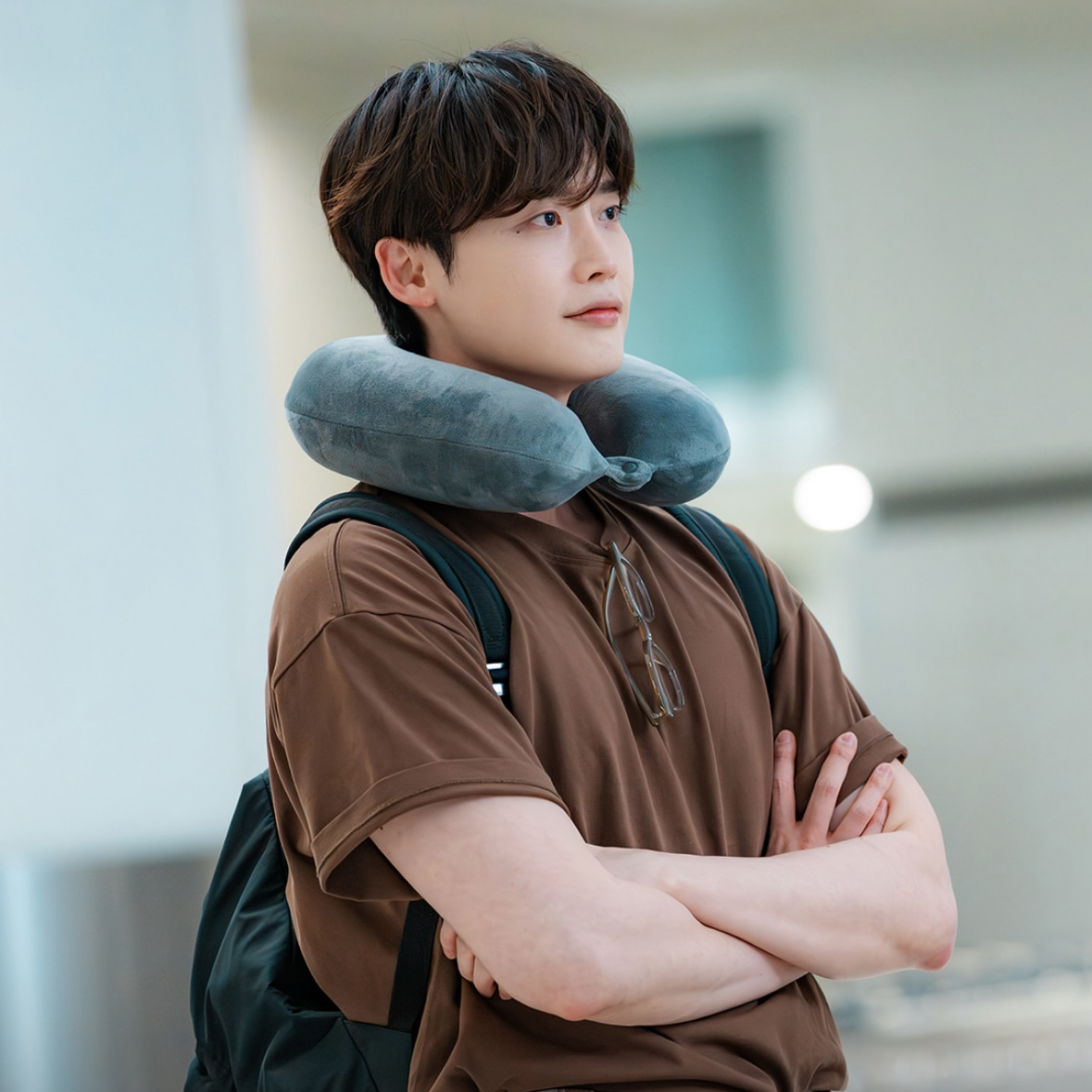 A moment captured by a fan of Lee Jongsuk