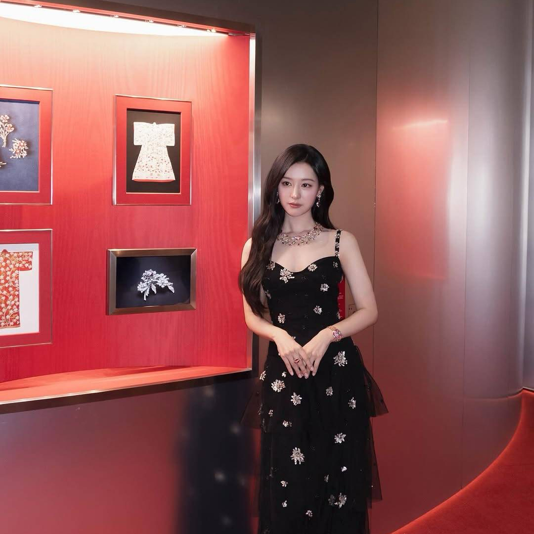Recent activity shot of Kim Jiwon