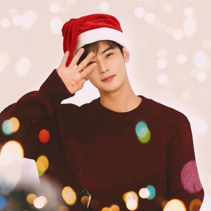 Latest photo of Cha Eunwoo