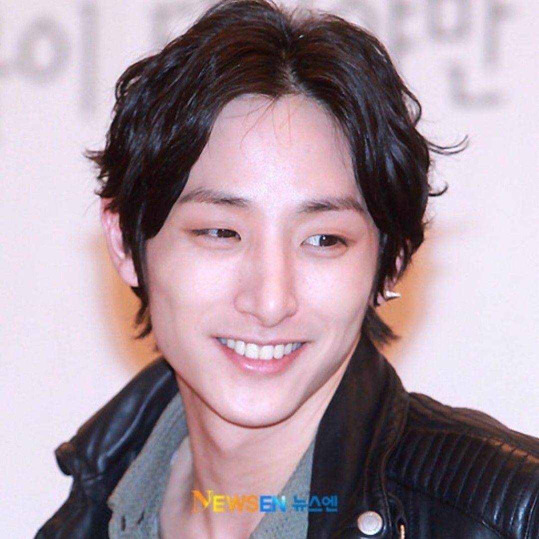 Recent activity shot of Lee Soohyuk