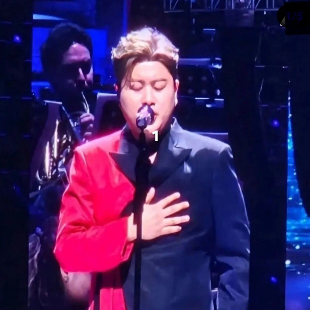 Behind-the-scenes cut of Kim Hojoong