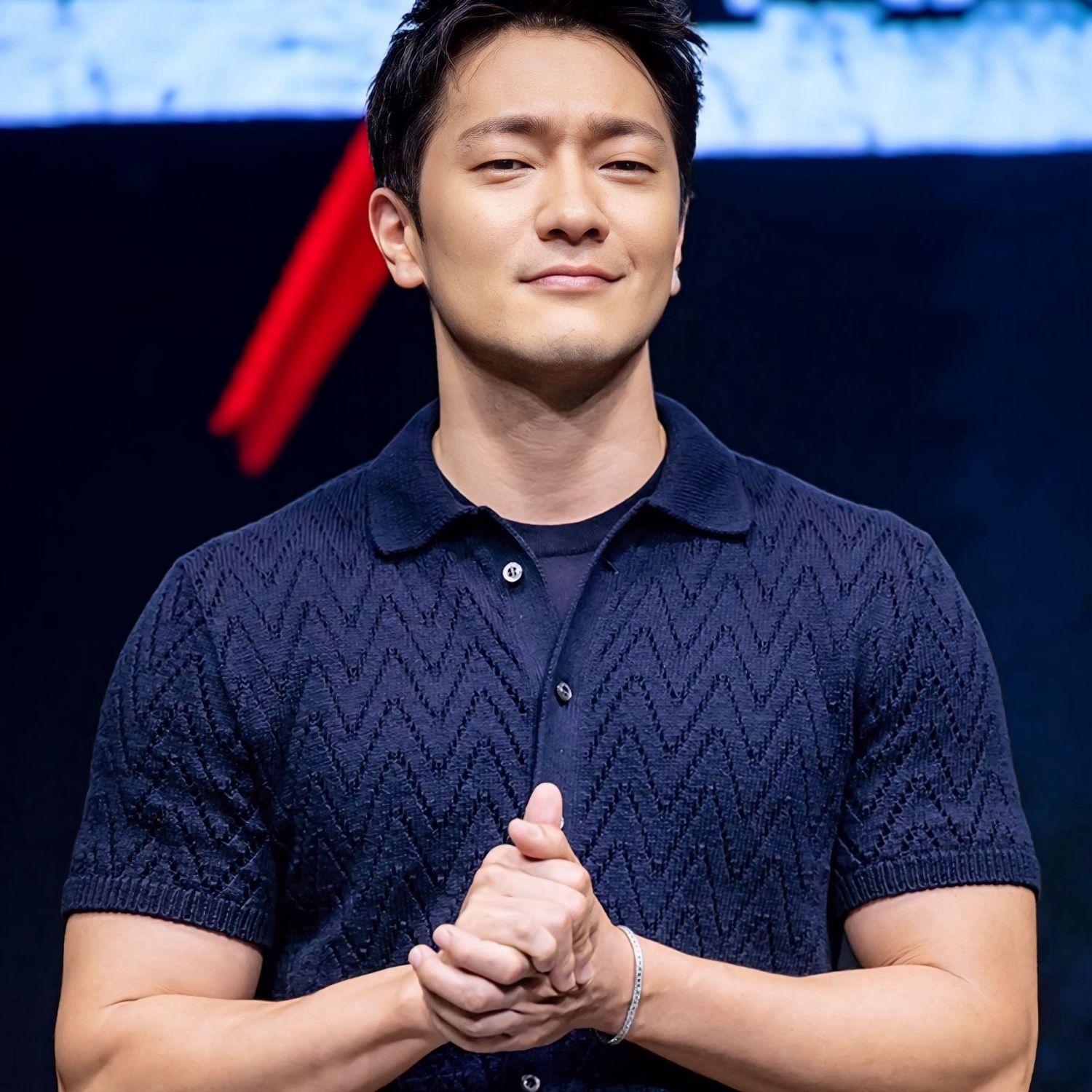 Foto terbaru dari Son Seokkoo