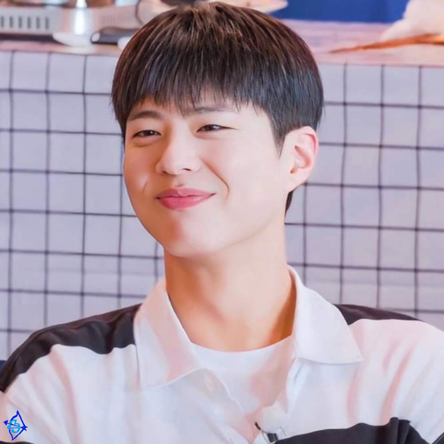 Behind-the-scenes cut of Park Bogum