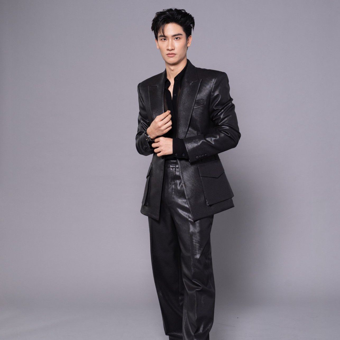 A moment captured by a fan of Tay Tawan Vihokratana