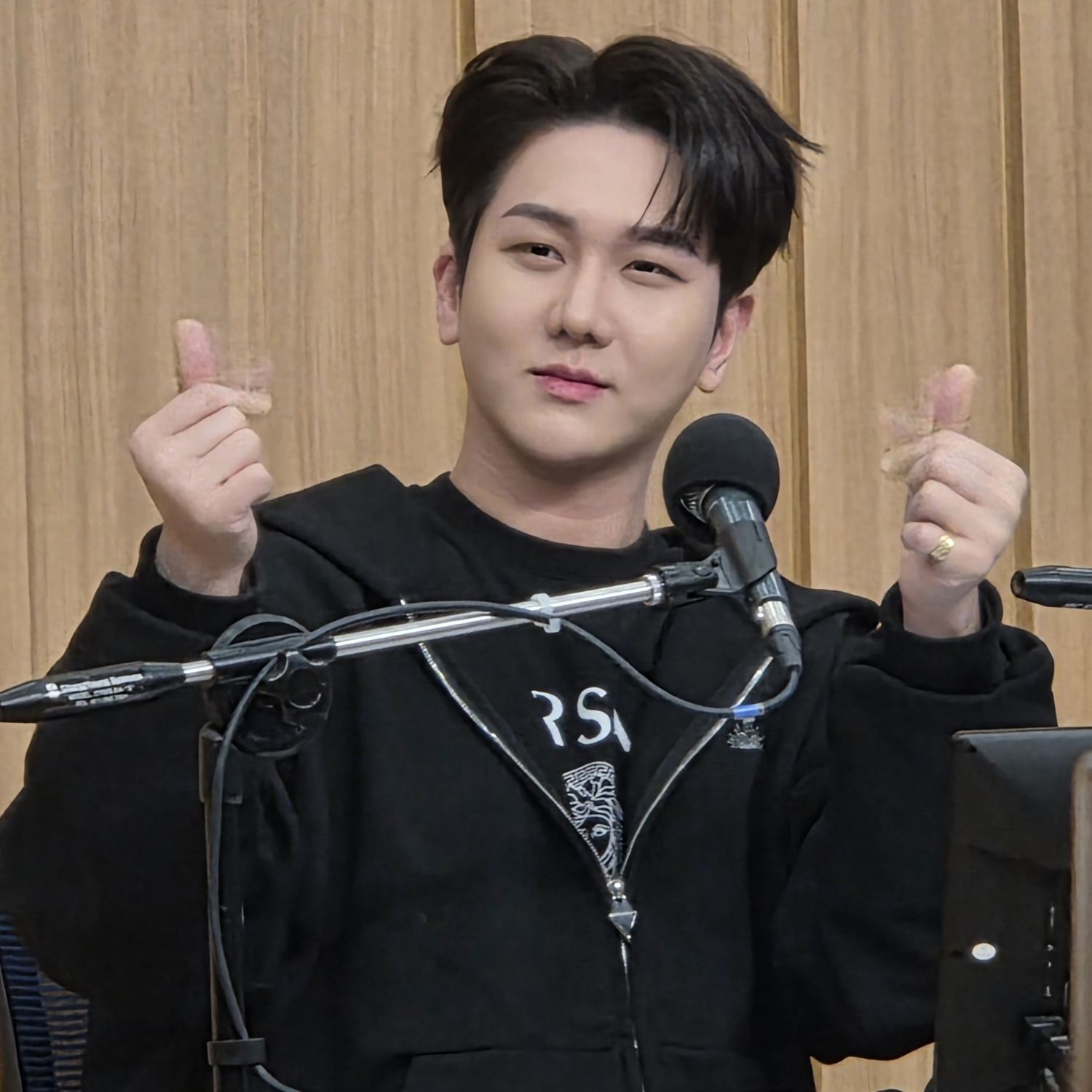 金秀瓒的最新照片