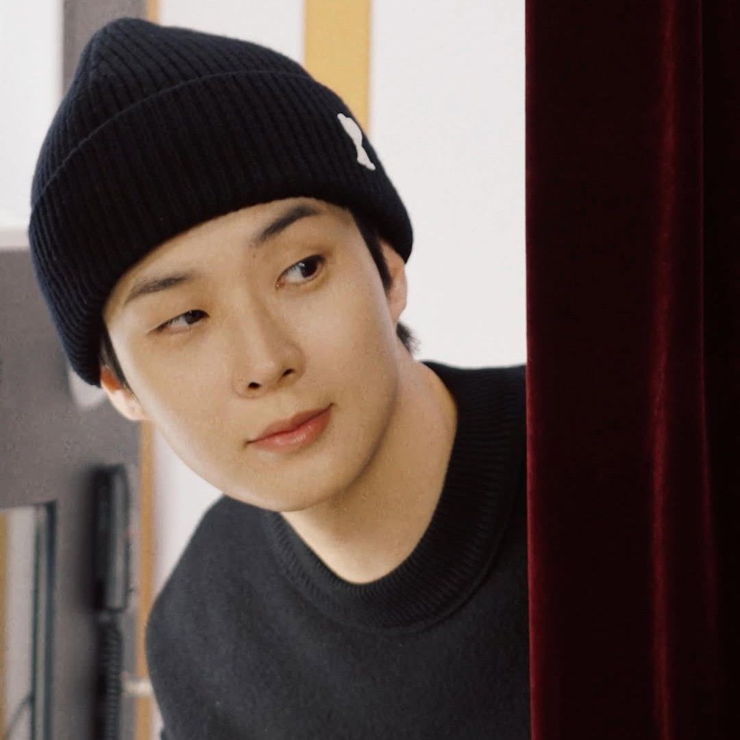 Behind-the-scenes cut of Choi Wooshik