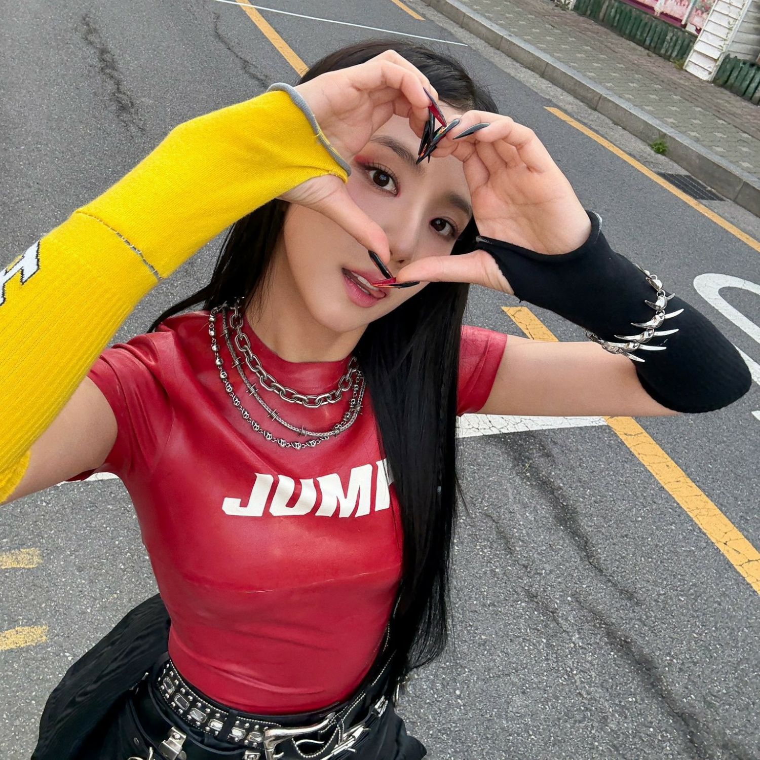 A moment captured by a fan of Jisoo (1995)