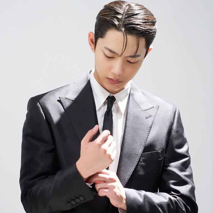 Latest photo of Cho Junyoung