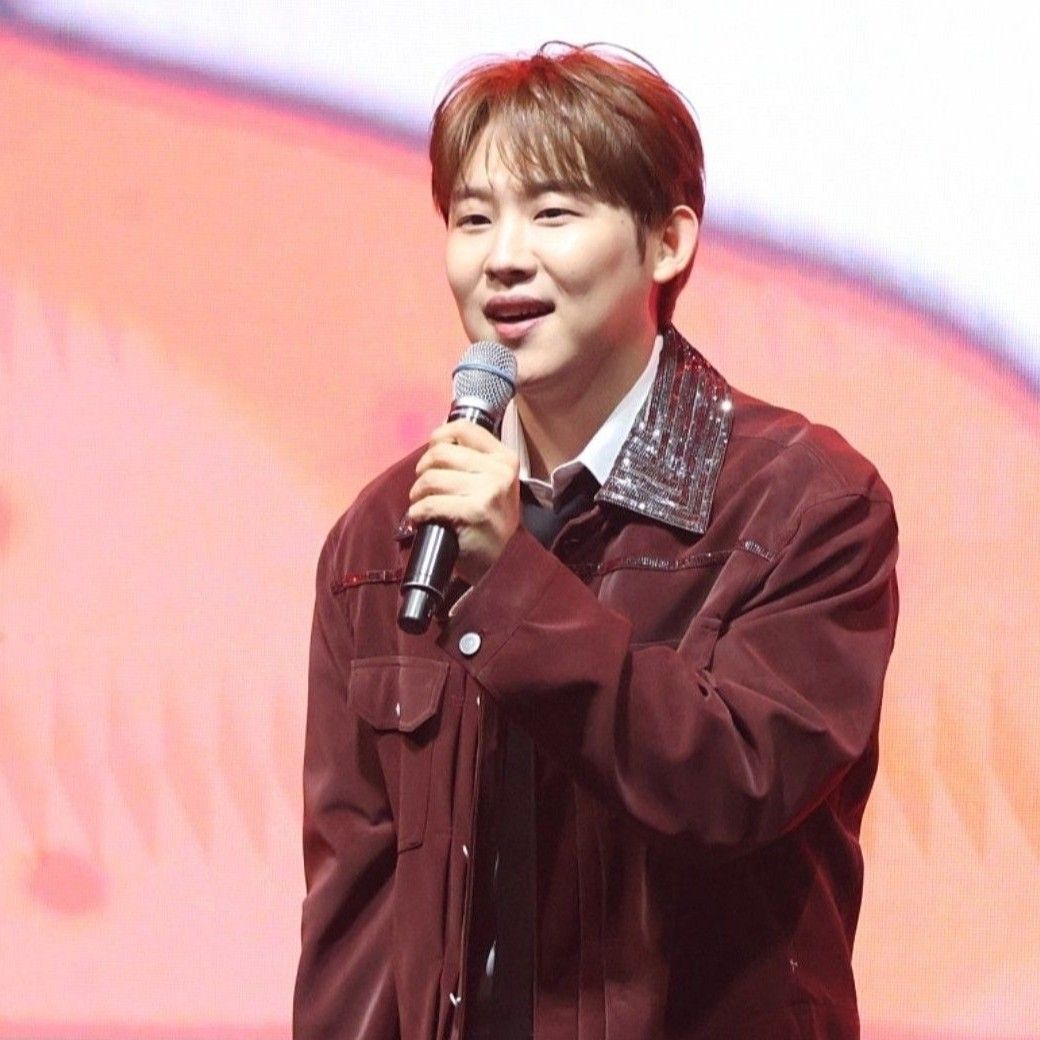 A moment captured by a fan of Jinuk