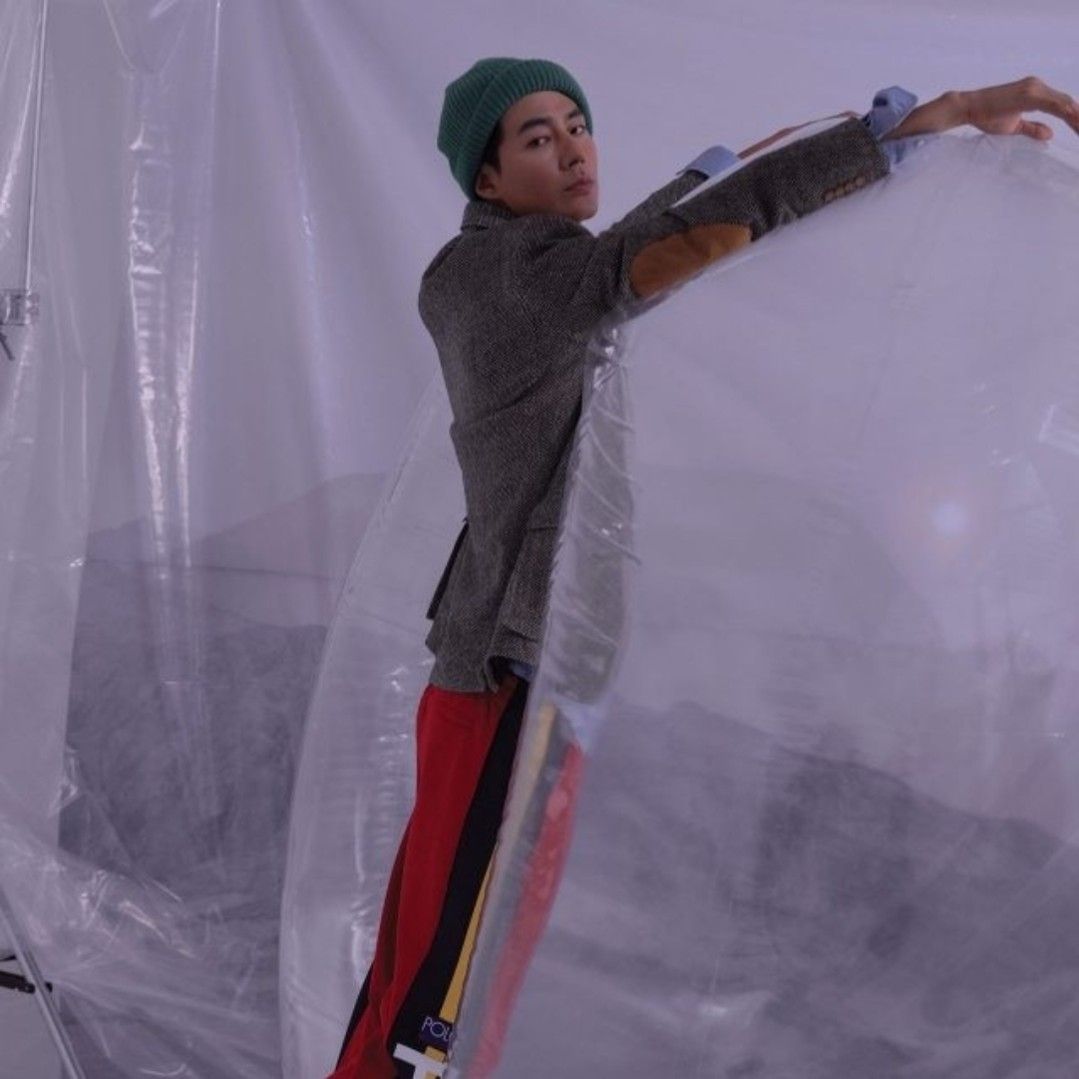 Recent activity shot of Jo Insung