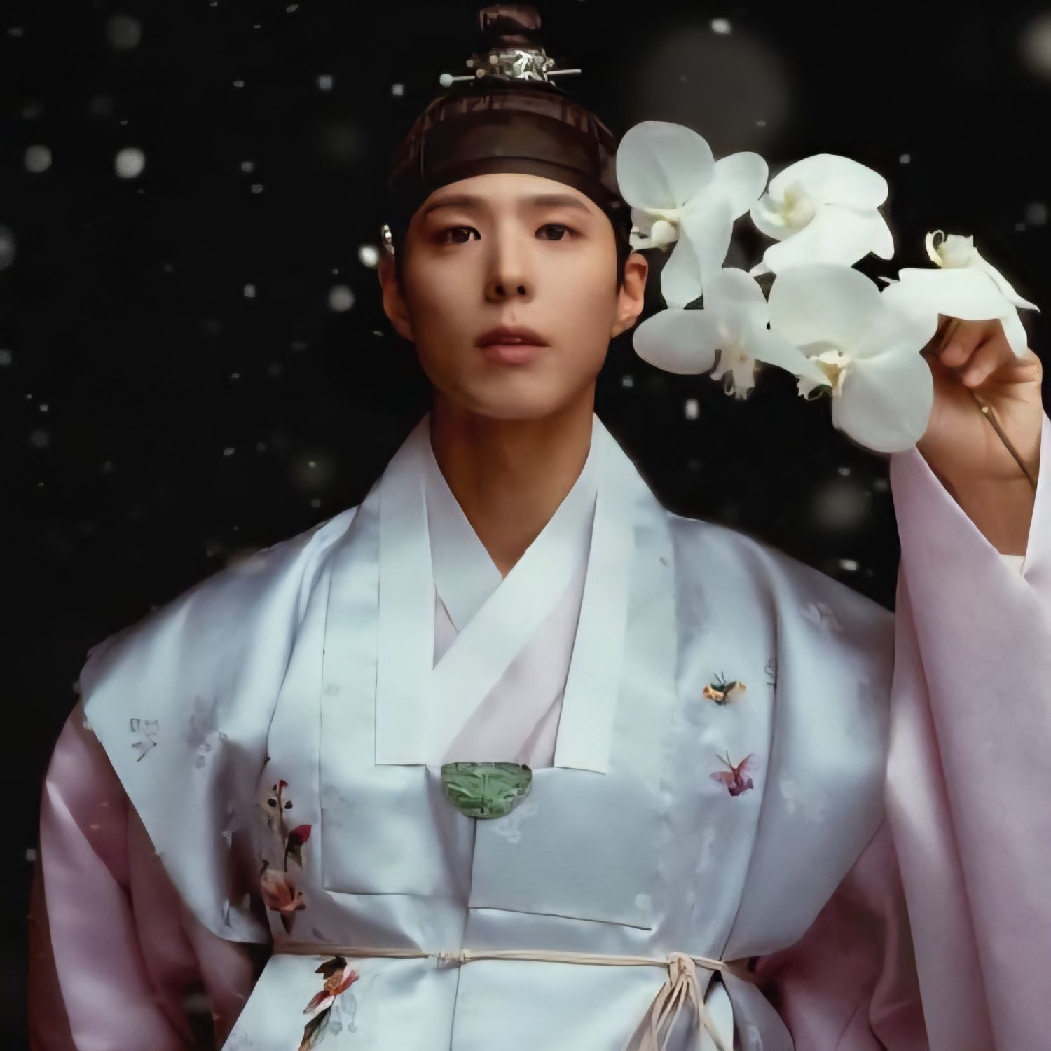 Latest photo of Park Bogum