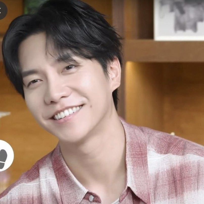 Behind-the-scenes cut of Lee Seunggi