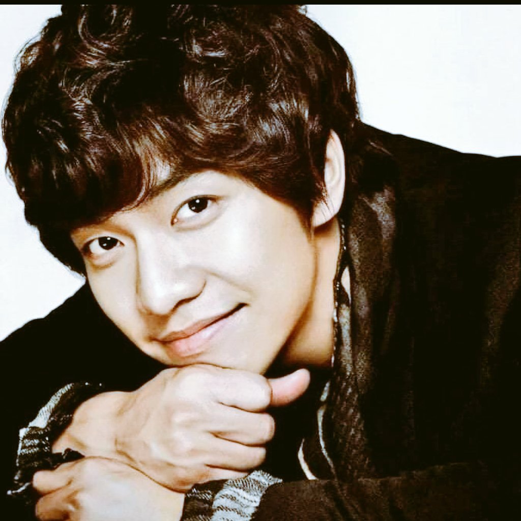 李升基的最新照片